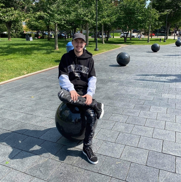 Meet your Posher, Noah - Picture 6 of 7